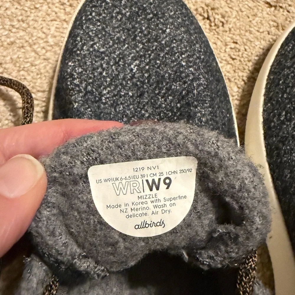 Allbirds Mizzles Fuji Charcoal Gray Wool Runner Sneakers Womens Size 9 Casual